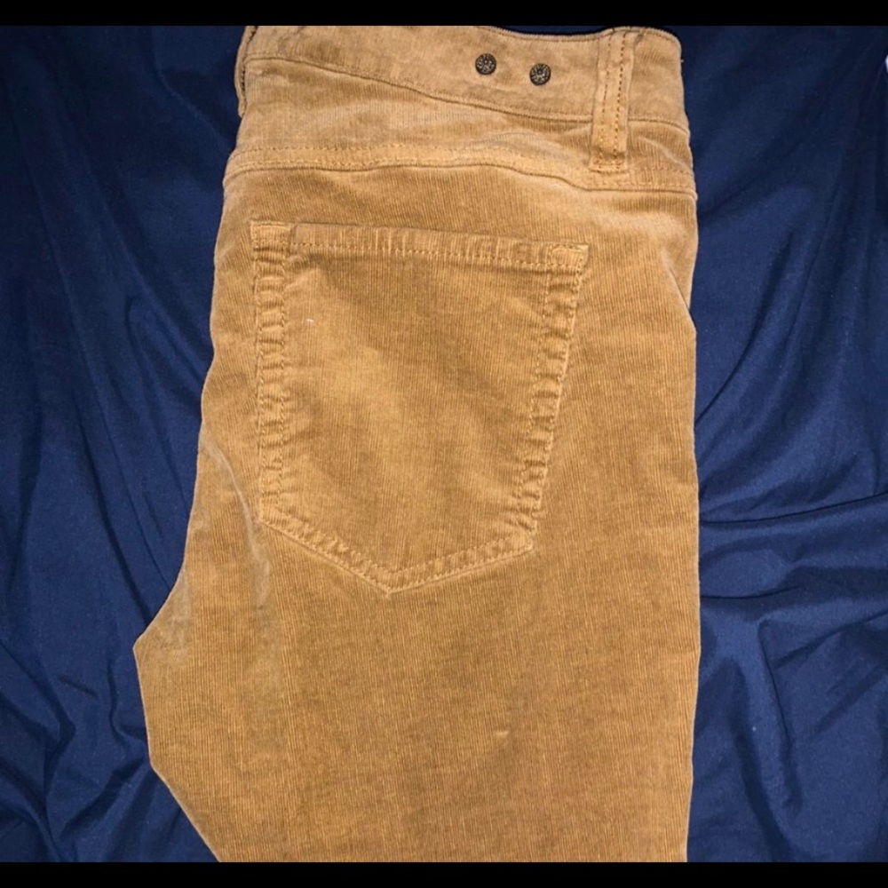 Mustard Soft Jeans